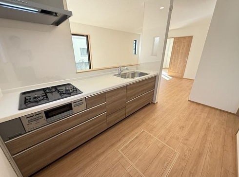 町田市木曽西5丁目の新築戸建てのキッチンの写真