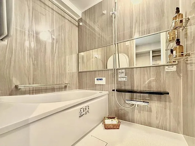 町田市南町田3丁目の中古マンション9階部分のバスルームの写真