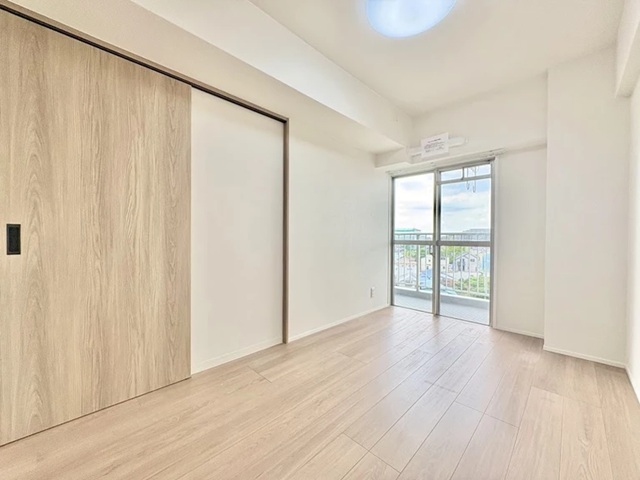 町田市南町田3丁目の中古マンション9階部分の洋室3の写真