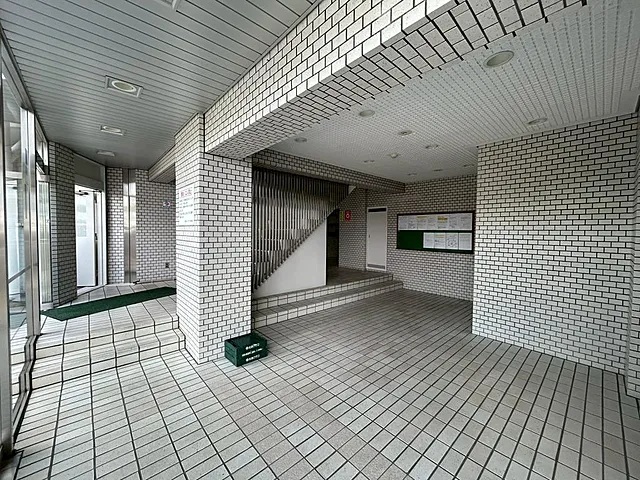 町田市南町田3丁目の中古マンション9階部分の共用部分の写真