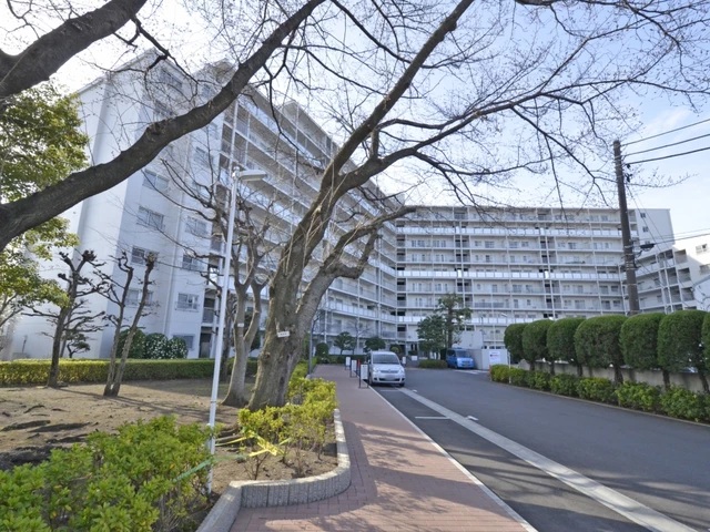 町田市南町田3丁目の中古マンション9階部分の外観1枚目の写真