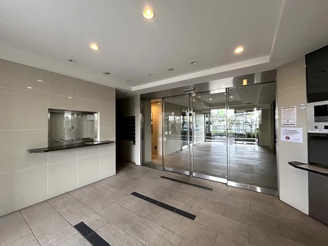 町田市南町田4丁目の中古マンション4階部分の共用部分の写真