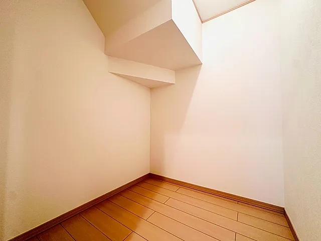 町田市南つくし野2丁目の中古戸建ての納戸の写真