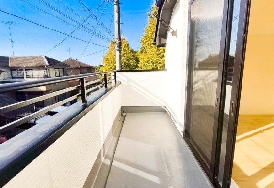 町田市三輪町の新築戸建てのバルコニーの写真