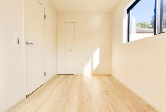 町田市三輪町の新築戸建ての洋室2の写真