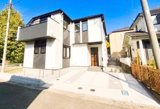 町田市三輪町の新築戸建ての外観の写真