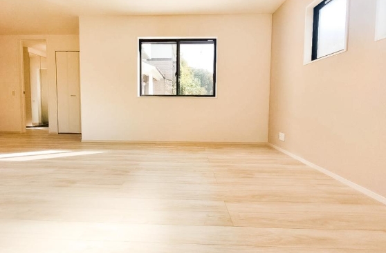 町田市三輪町の新築戸建てのリビングの写真