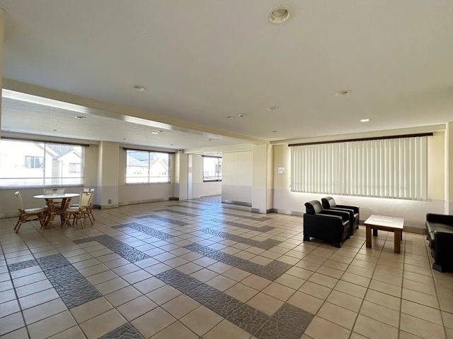 町田市三輪緑山3丁目の中古マンション1階部分の共用部分の写真