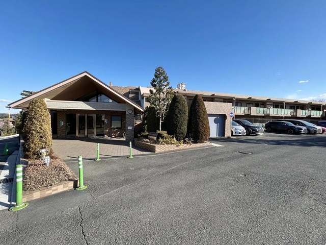 町田市三輪緑山3丁目の中古マンション1階部分の外観の写真