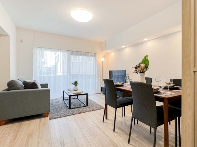 町田市中町3丁目の中古マンション2階部分のダイニングの写真