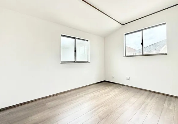 町田市成瀬2丁目の新築戸建てAの洋室3の写真