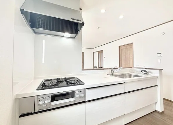 町田市成瀬2丁目の新築戸建てAのキッチンの写真