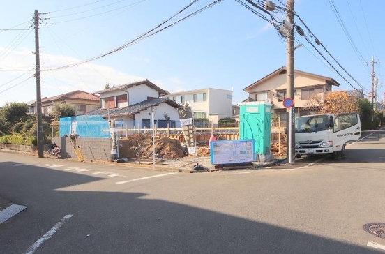 町田市能ヶ谷7丁目の新築戸建ての外観の写真