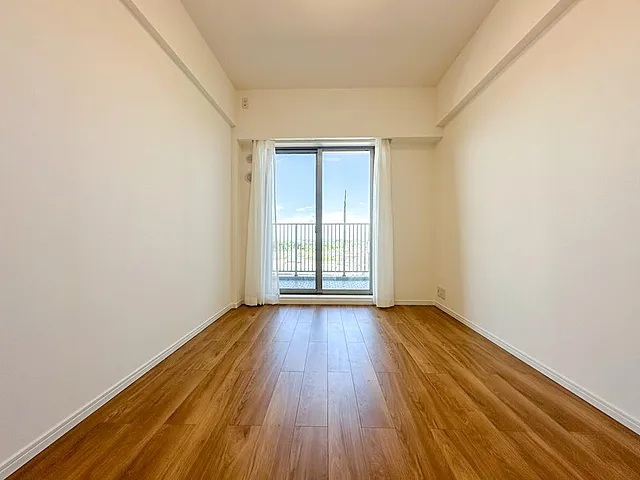 町田市小山ヶ丘1丁目の中古マンション9階部分の洋室2の写真