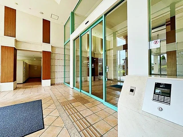 町田市小山ヶ丘5丁目の中古マンション7階部分の共用部分の写真