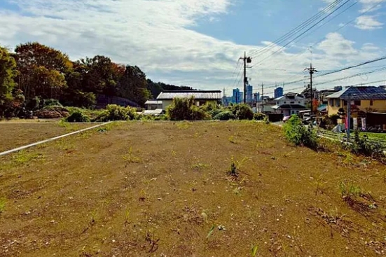 町田市小山ヶ丘6丁目の土地3区画の外観の写真