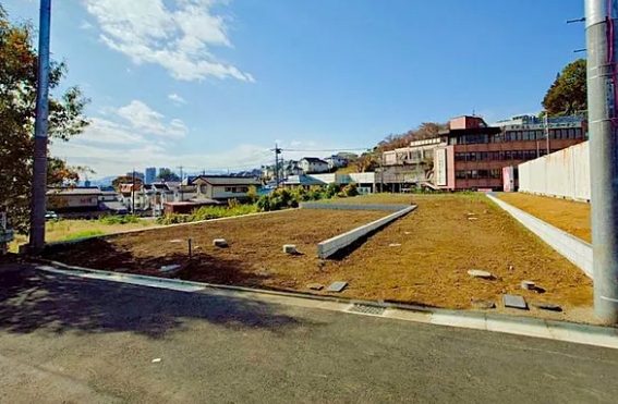 町田市小山ヶ丘6丁目の土地3区画の外観の写真