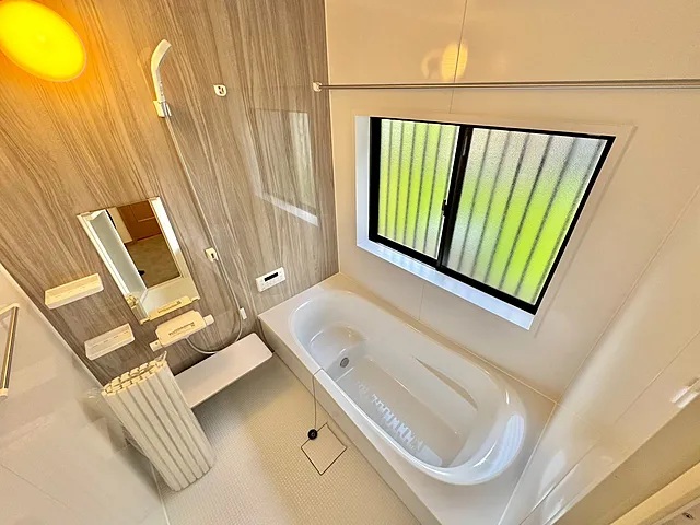 町田市小山町の中古戸建てのバスルームの写真