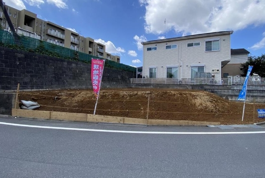 町田市忠生2丁目の新築戸建て2号棟の外観の写真