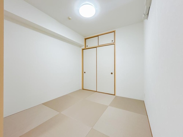 町田市忠生2丁目の中古マンション1階部分の和室の写真