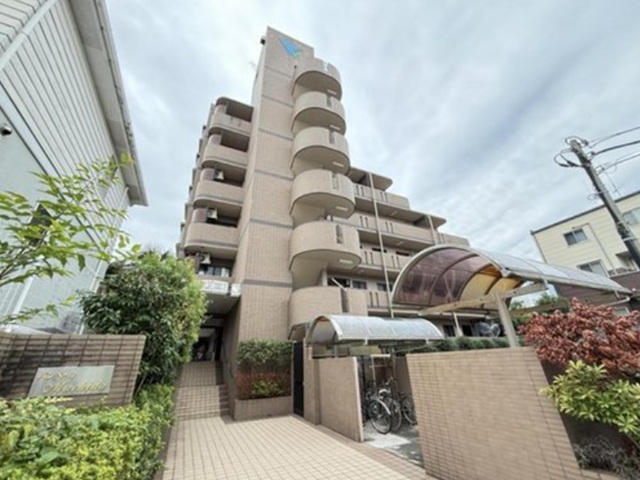 町田市忠生2丁目の中古マンション5階部分の外観1枚目の写真