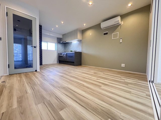 町田市玉川学園1丁目の中古マンション3階部分のリビングの写真