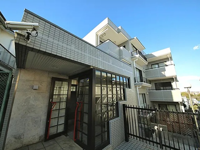 町田市玉川学園5丁目の中古マンション3階部分の外観1枚目の写真