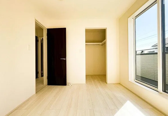 町田市鶴川4丁目の新築戸建て2の洋室2の写真