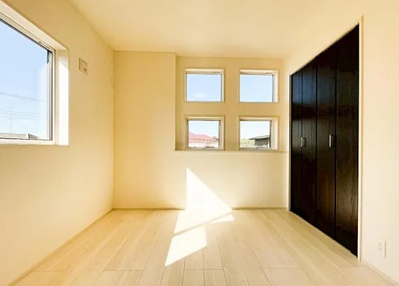 町田市鶴川4丁目の新築戸建て2の洋室3の写真