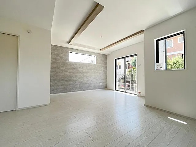 町田市鶴川6丁目の新築戸建てのリビングの写真