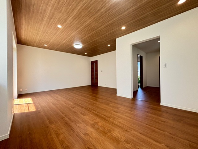 町田市薬師台2丁目の中古戸建てのダイニングの写真