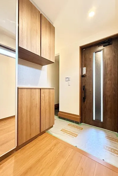 相模原市中央区相生3丁目の新築戸建て1号棟の玄関の写真