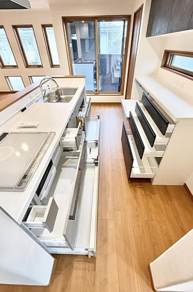 相模原市中央区相生3丁目の新築戸建て1号棟のキッチンの写真