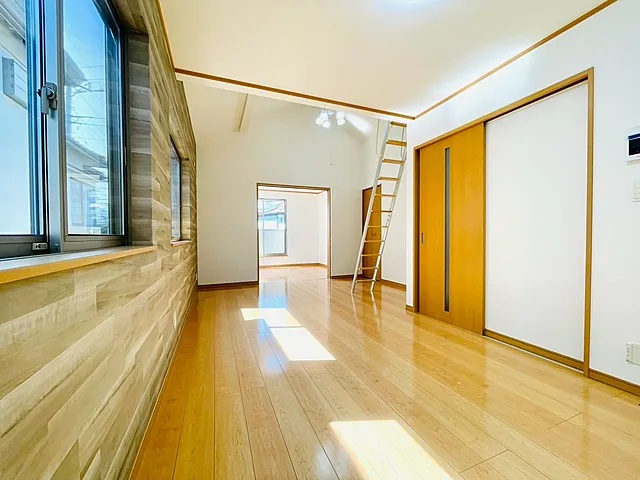 相模原市中央区小山1丁目の中古戸建てのダイニングの写真