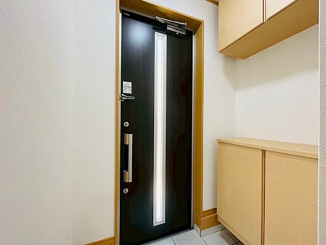 相模原市中央区小山1丁目の中古戸建ての玄関の写真