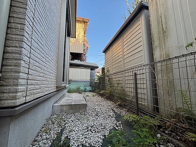 相模原市中央区小山2丁目の中古戸建ての庭の写真