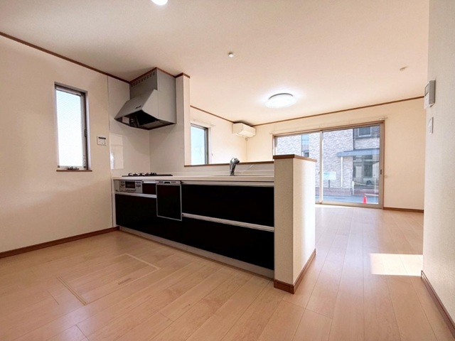 相模原市中央区陽光台4丁目の中古戸建てのダイニングの写真