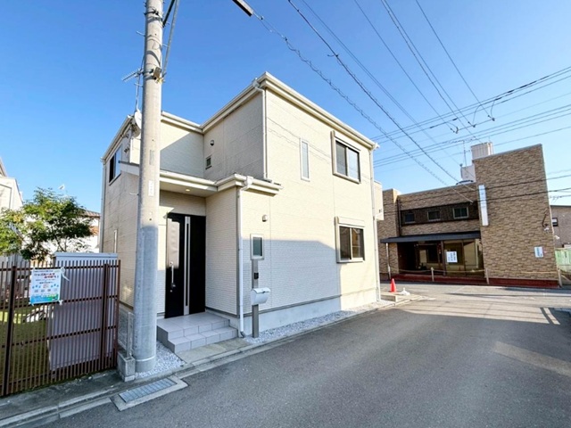 相模原市中央区陽光台4丁目の中古戸建ての外観1枚目の写真