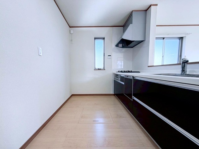 相模原市中央区陽光台4丁目の中古戸建てのキッチンの写真