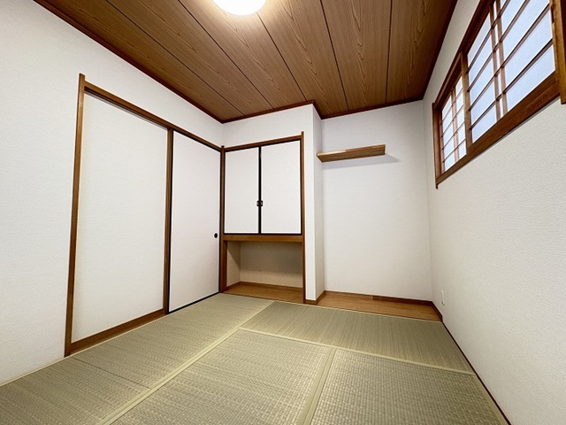 相模原市中央区陽光台5丁目の中古戸建ての和室2の写真