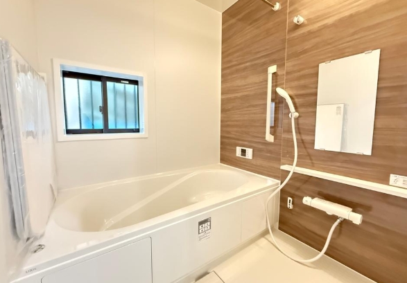 相模原市中央区上溝の新築戸建てのバスルームの写真