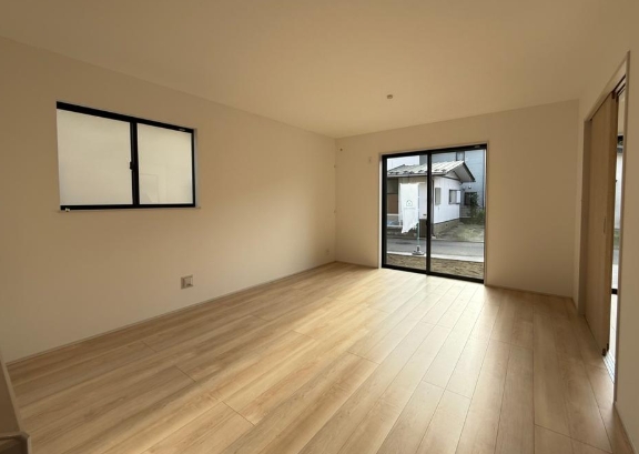 相模原市中央区上溝の新築戸建てのリビングの写真