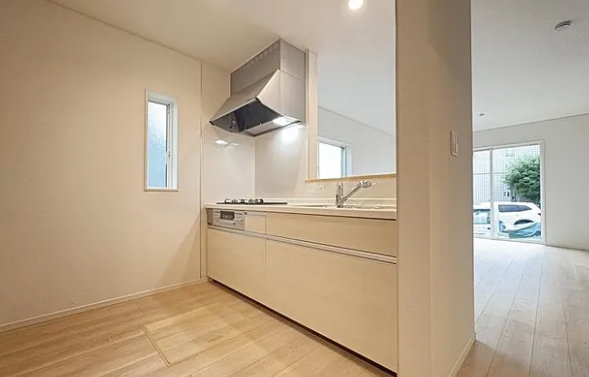 相模原市中央区共和3丁目の新築戸建て5号棟のキッチンの写真