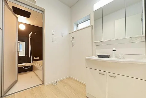 相模原市中央区共和3丁目の新築戸建て5号棟の洗濯機置場の写真