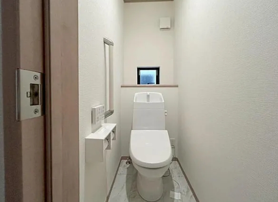 相模原市中央区横山3丁目の新築戸建てC号棟のトイレ1Fの写真