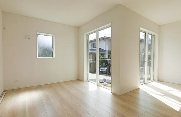 相模原市中央区横山4丁目の新築戸建て1号棟のリビングの写真