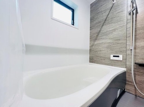 相模原市中央区陽光台4丁目の新築戸建てのバスルームの写真