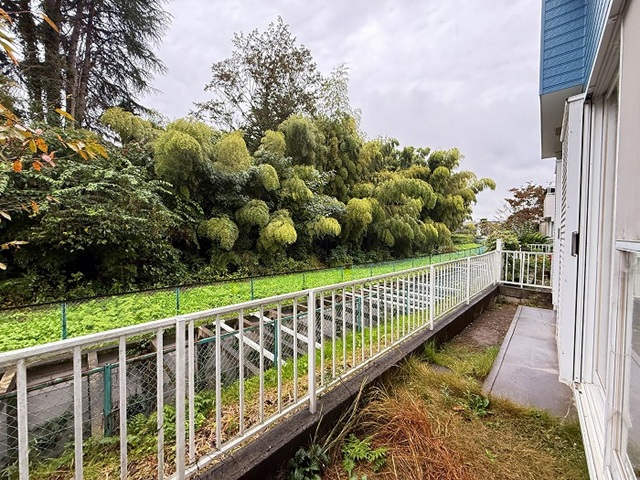 相模原市緑区下九沢の中古戸建ての庭の写真