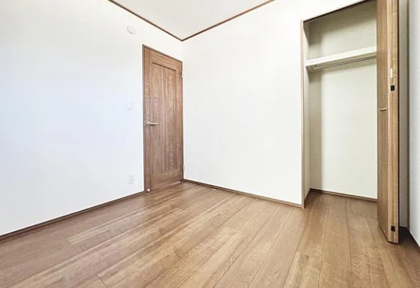 相模原市南区麻溝台8丁目の新築戸建ての収納4の写真