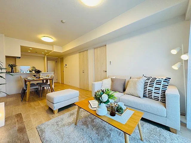 相模原市南区古淵3丁目の中古マンション4階部分のリビングの写真